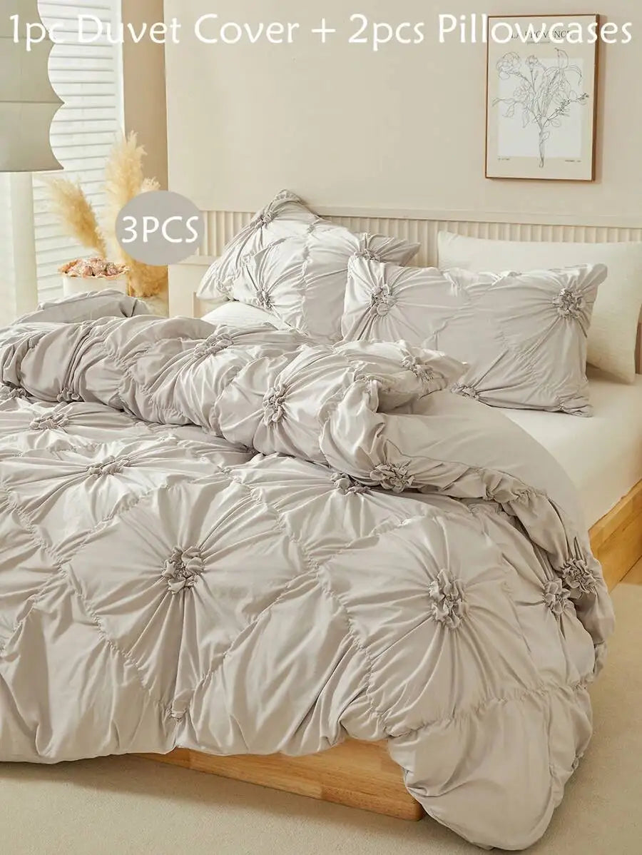 Simple Fashionable Embroidered Polyester Duvet Cover Set