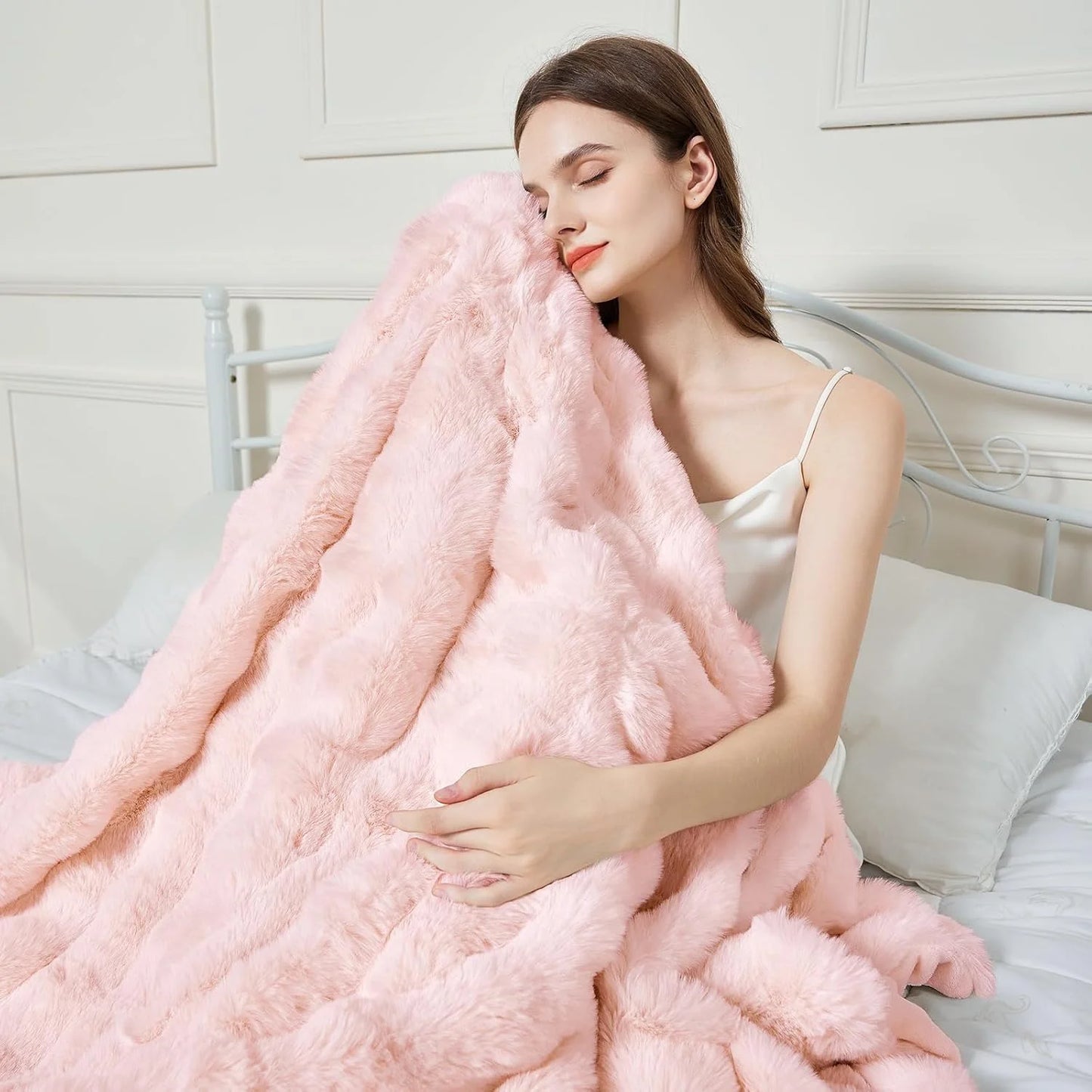 Rosekind Soft Cozy Faux Fur Rabbit Blanket for Bed And Sofa