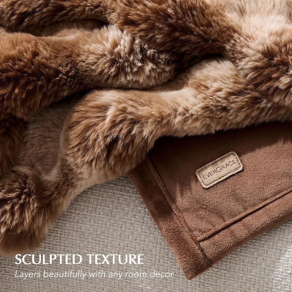 Ultra Soft Luxury Faux Fur Throw Blanket