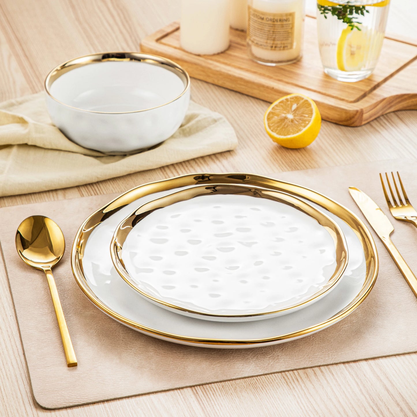 MALACASA Ceramic Porcelain Dinnerware Set For Everyday Use