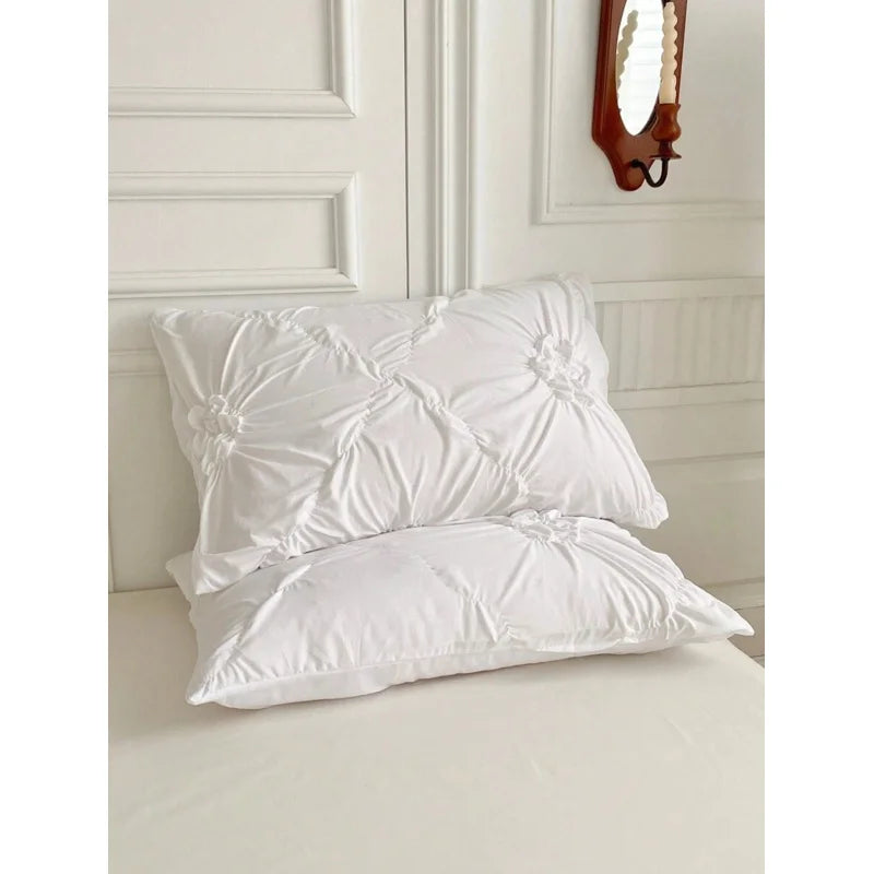 Simple Fashionable Embroidered Polyester Duvet Cover Set