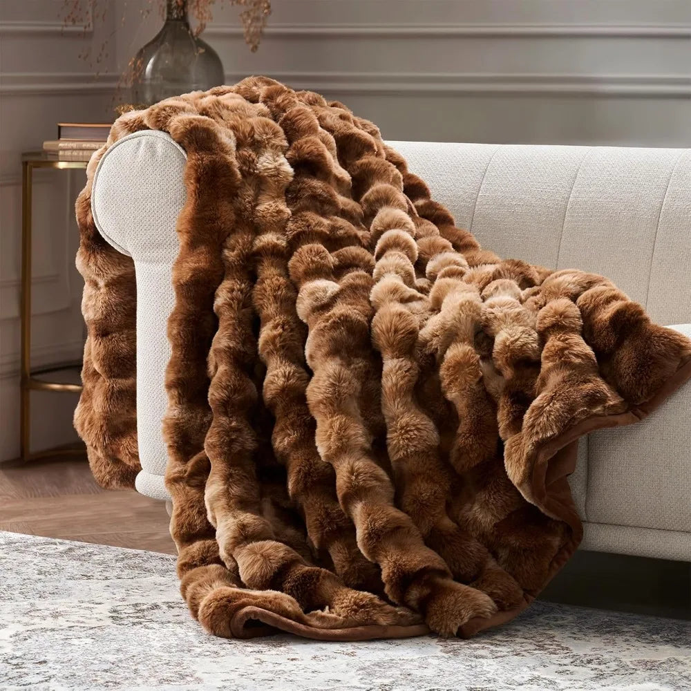 Ultra Soft Luxury Faux Fur Throw Blanket