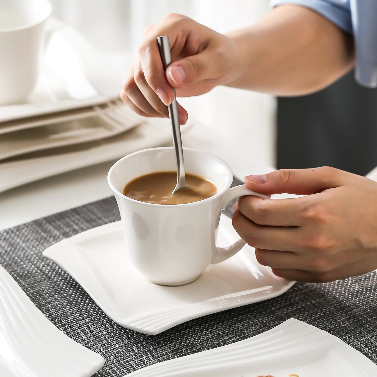 MALACASA Amparo Porcelain Dinnerware Set For Everyday Use