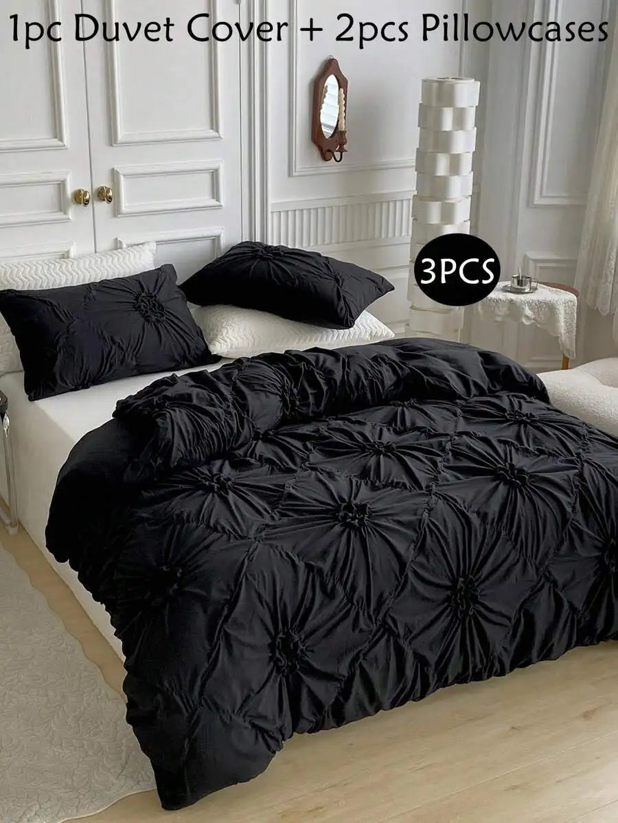 Simple Fashionable Embroidered Polyester Duvet Cover Set